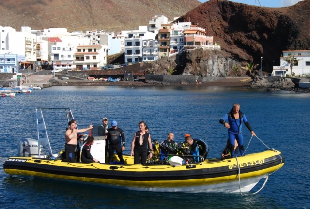 alquila una embarcacion.jpg
